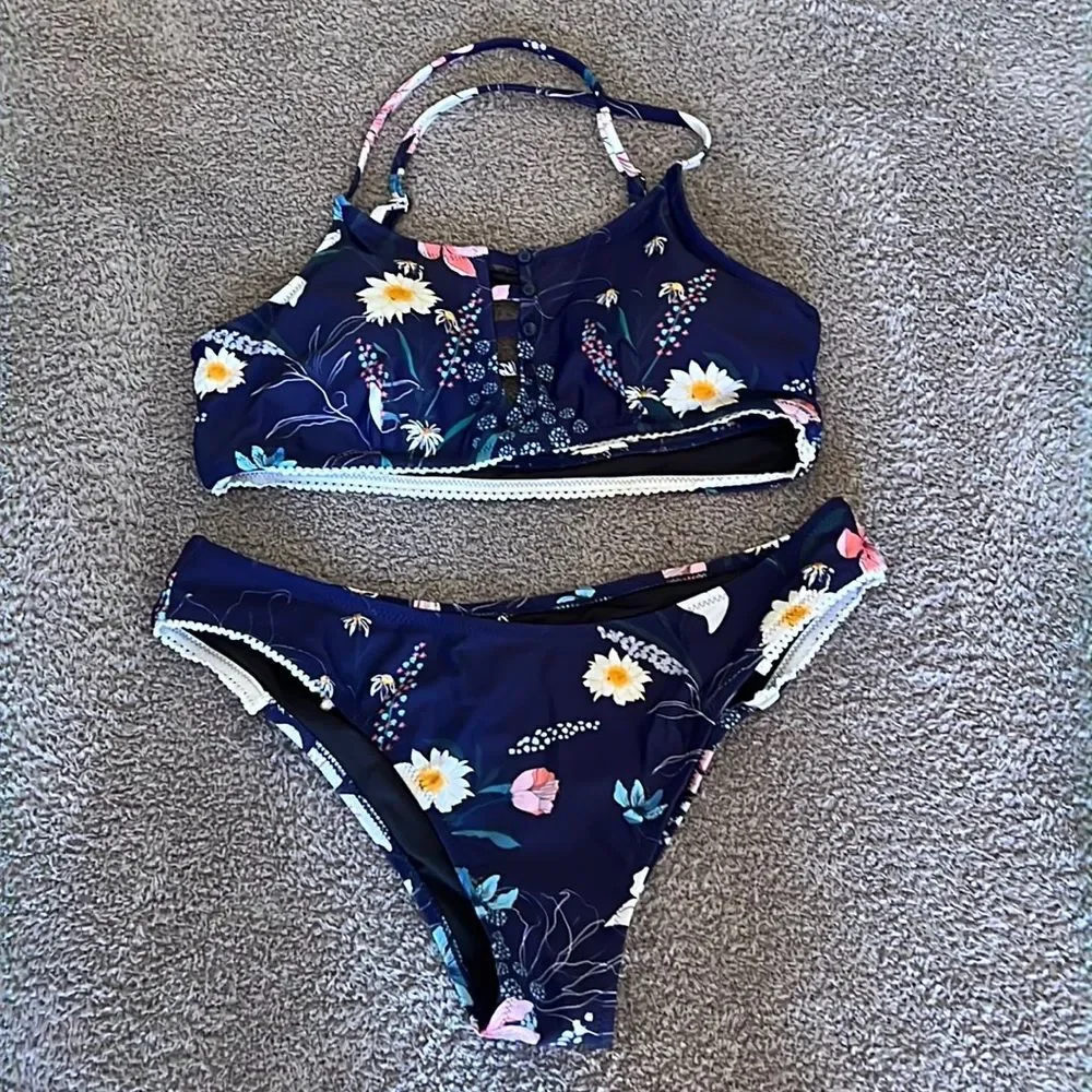 Cupshe 2 piece floral bikini